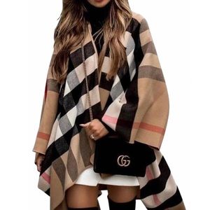 Used Burberry cape Charlotte classic check reversible wool wrap cape NWT